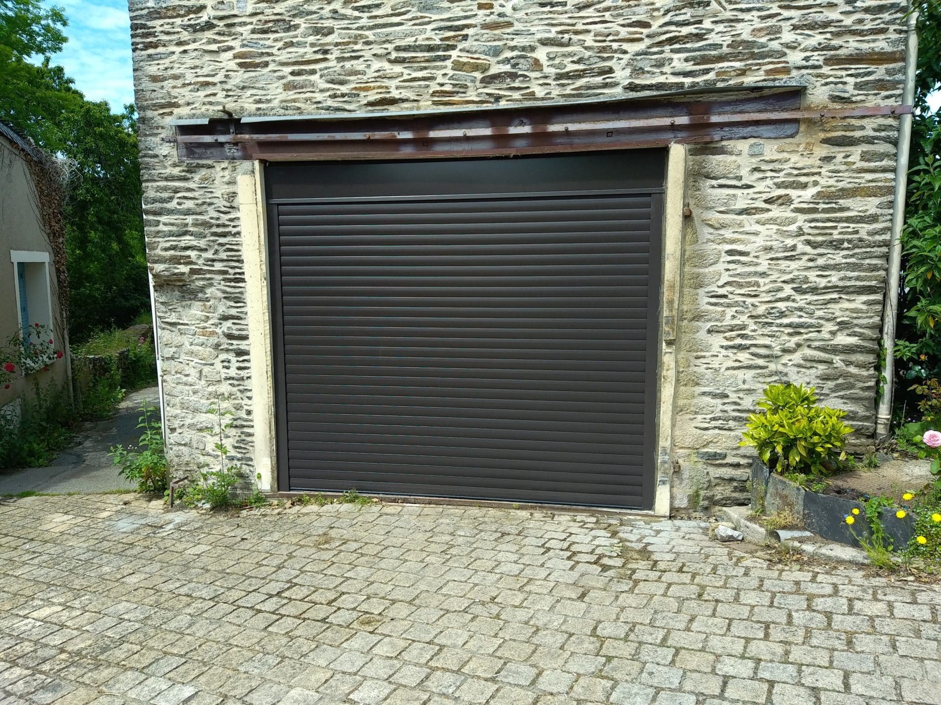 porte de garage a enroulement automatique rochefort en terre - Portes de garage - Quimper Brest