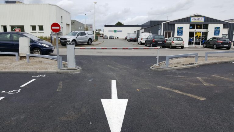 Installation barrières levantes automatiques à Vannes 1